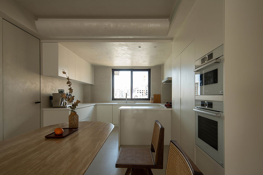 Artistic paint makes the home living sp